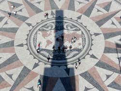 Rosa dei venti del Monumento alle Scoperte